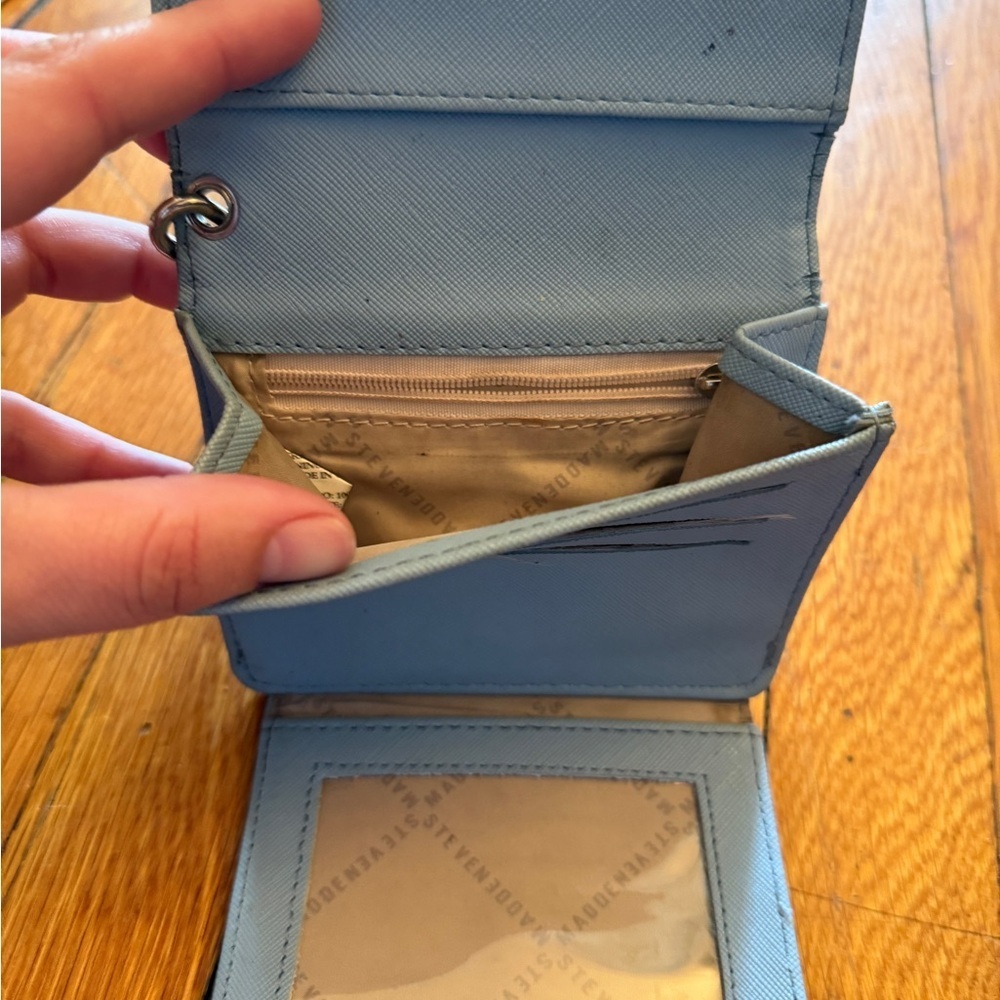 Steve Madden Powder Blue Wristlet Wallet - Picture 9 of 9